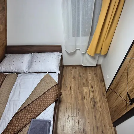 Dominika * Наместово